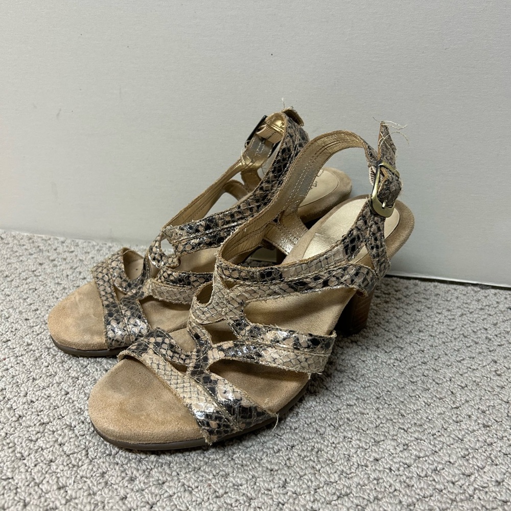 2/$20❤️- SHOES | Women’s Aerosoles heels size 6
